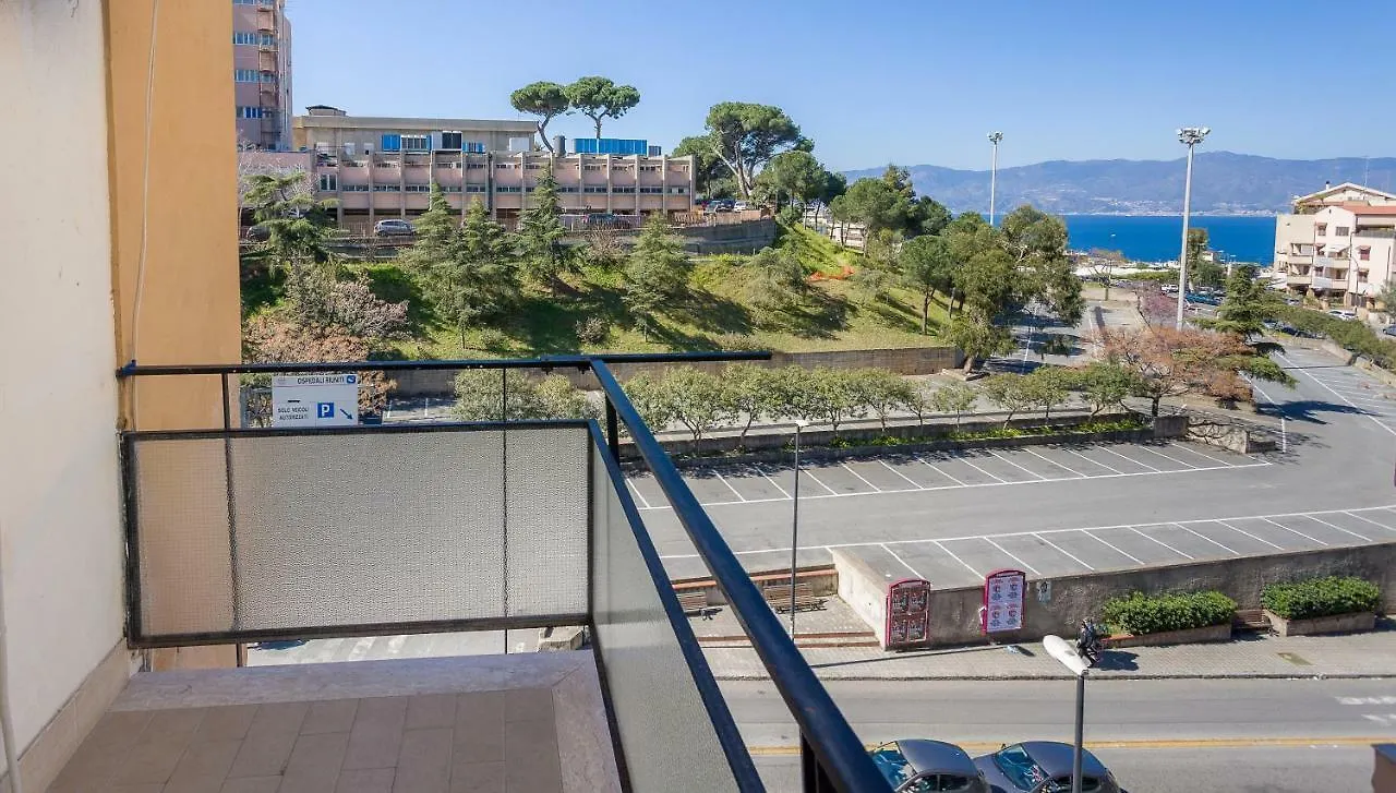 B&B Antares Reggio Calabria 4*,